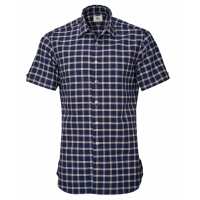 Read 3 Wise Men Reviews